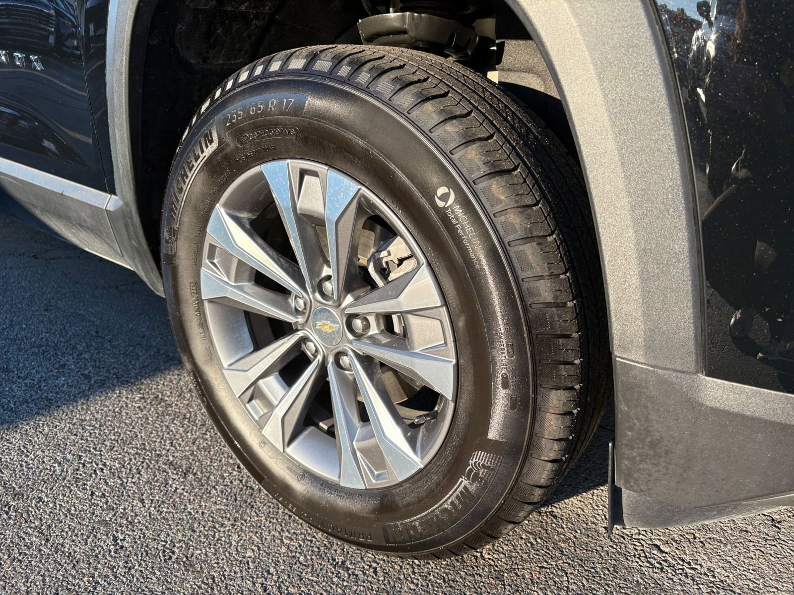 Used 2025 Chevrolet Equinox LT image 29