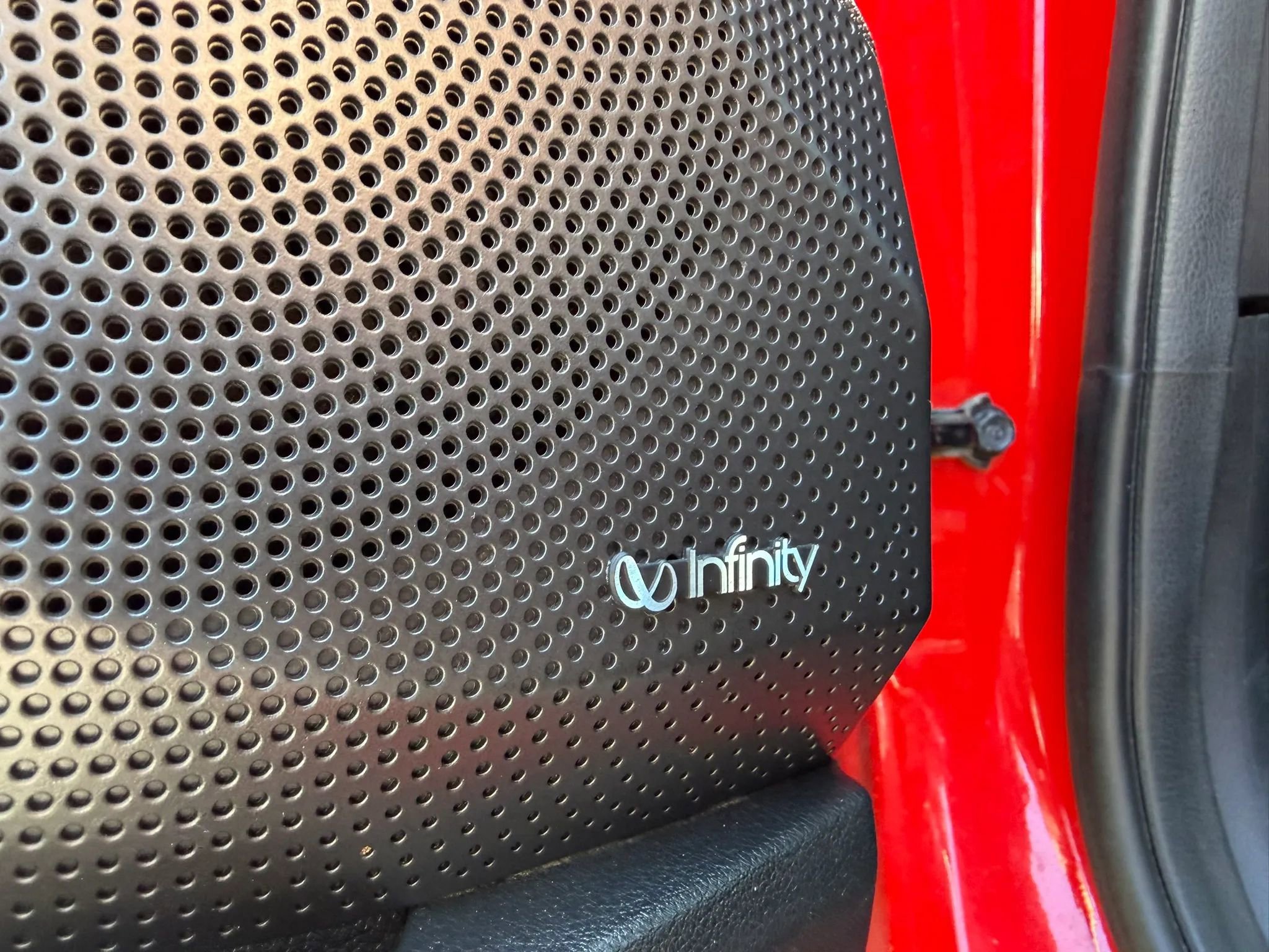 Used 2020 Hyundai Veloster N w/ Performance Package FWD image 13