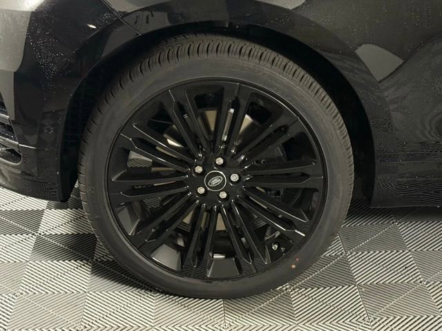New 2026 Land Rover Range Rover Velar Dynamic SE image 14