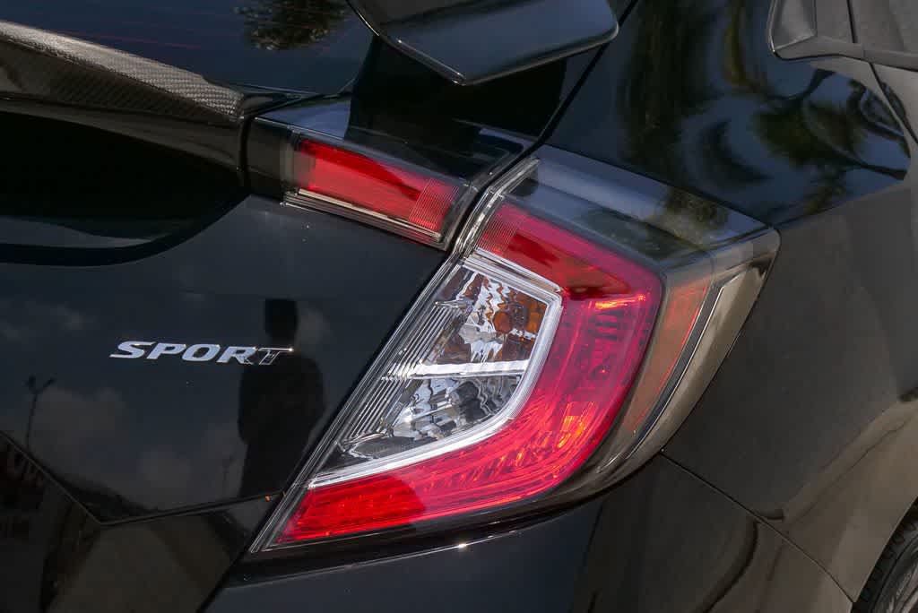 Used 2017 Honda Civic Sport image 10