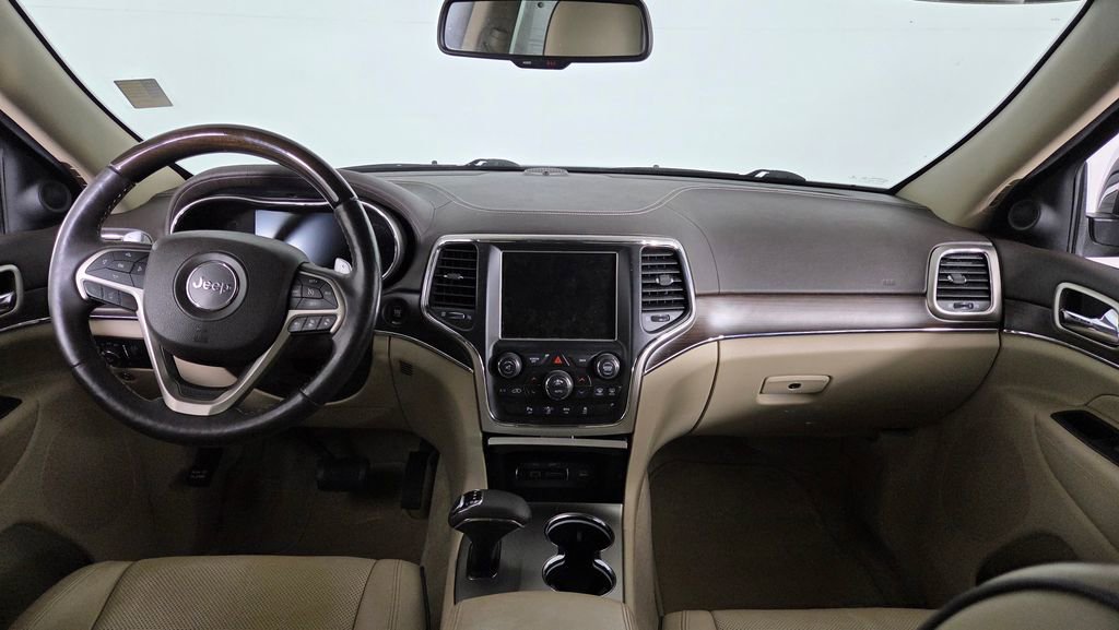 Used 2015 Jeep Grand Cherokee Overland w/ Advanced Technology Group image 40