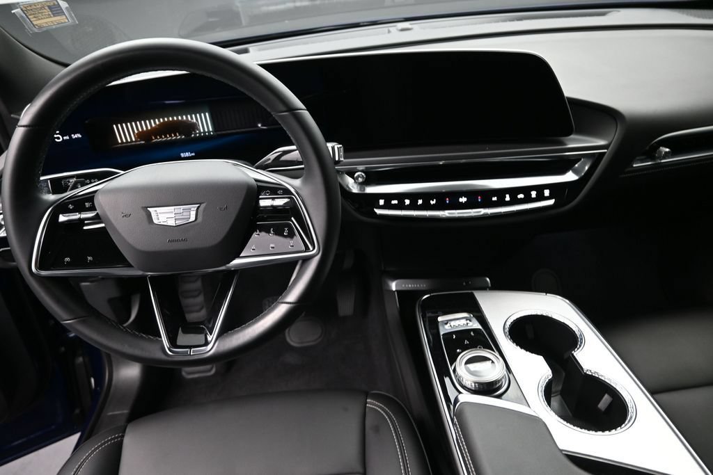 Certified 2024 Cadillac Lyriq Tech AWD/4WD image 13