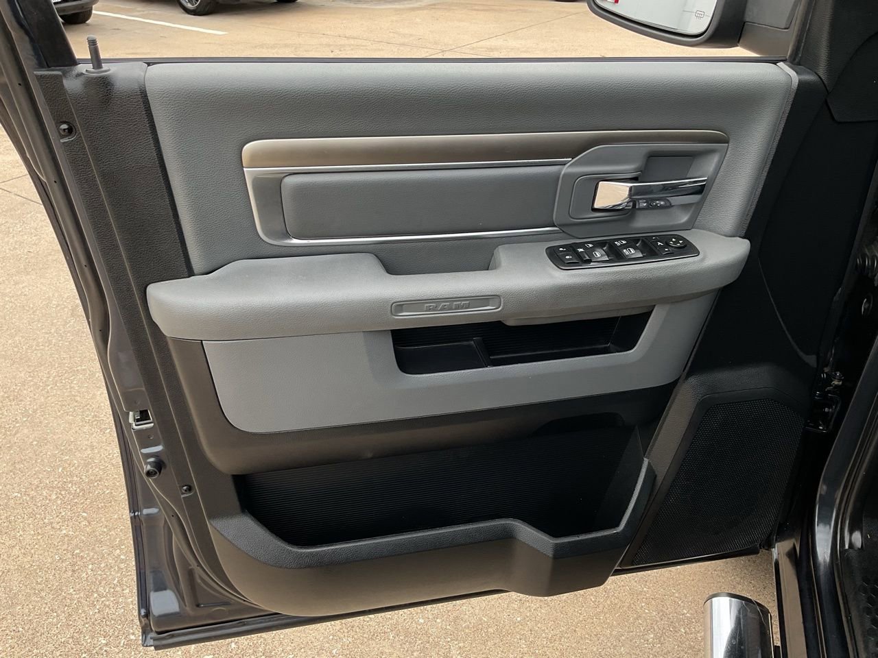 Used 2016 RAM 1500 Lone Star RWD image 13