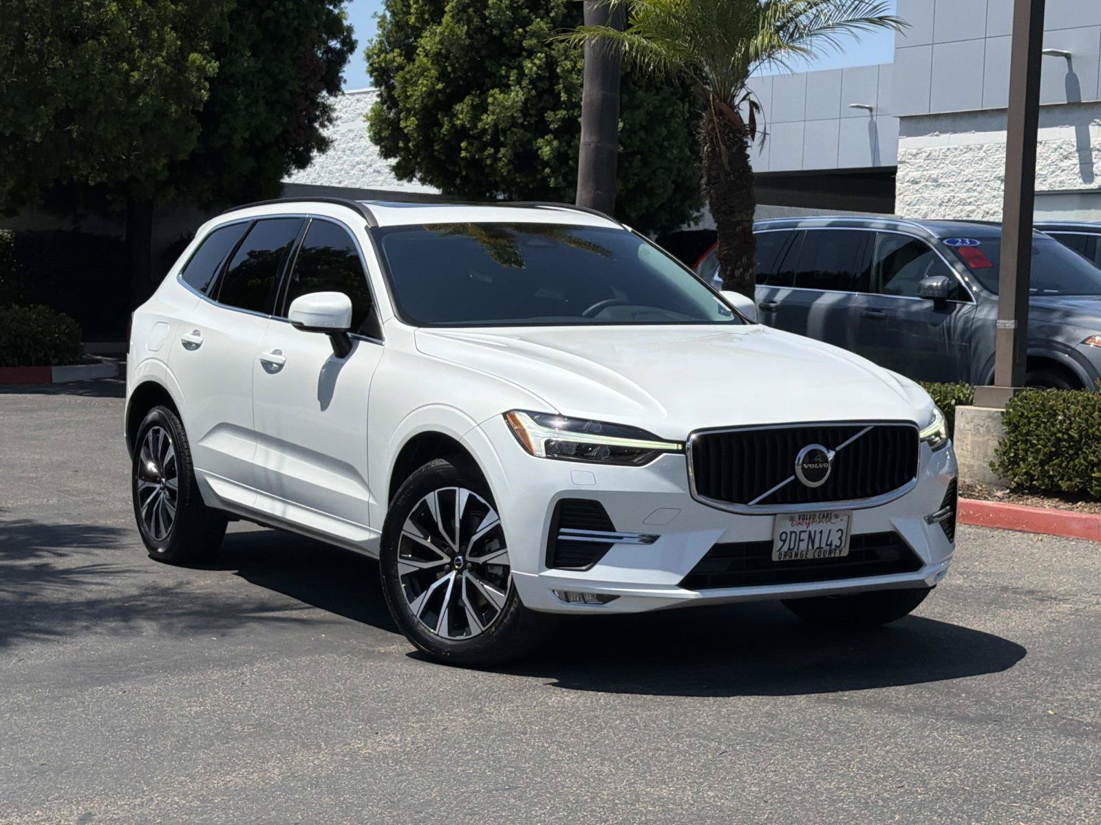 Certified 2023 Volvo XC60 B5 Core w/ Climate Package FWD image 1