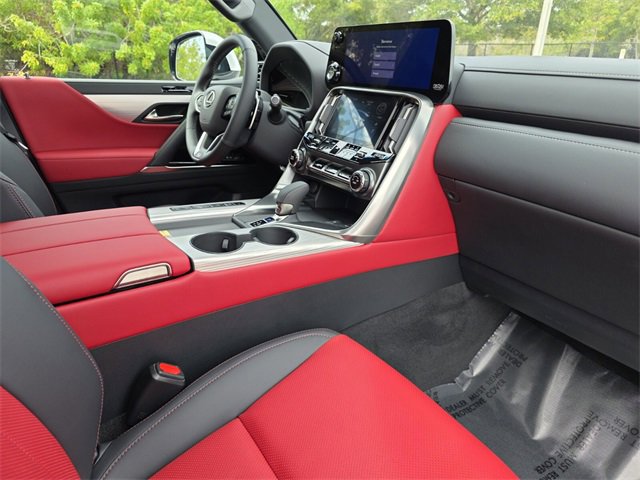 New 2025 Lexus LX 700h F Sport image 9