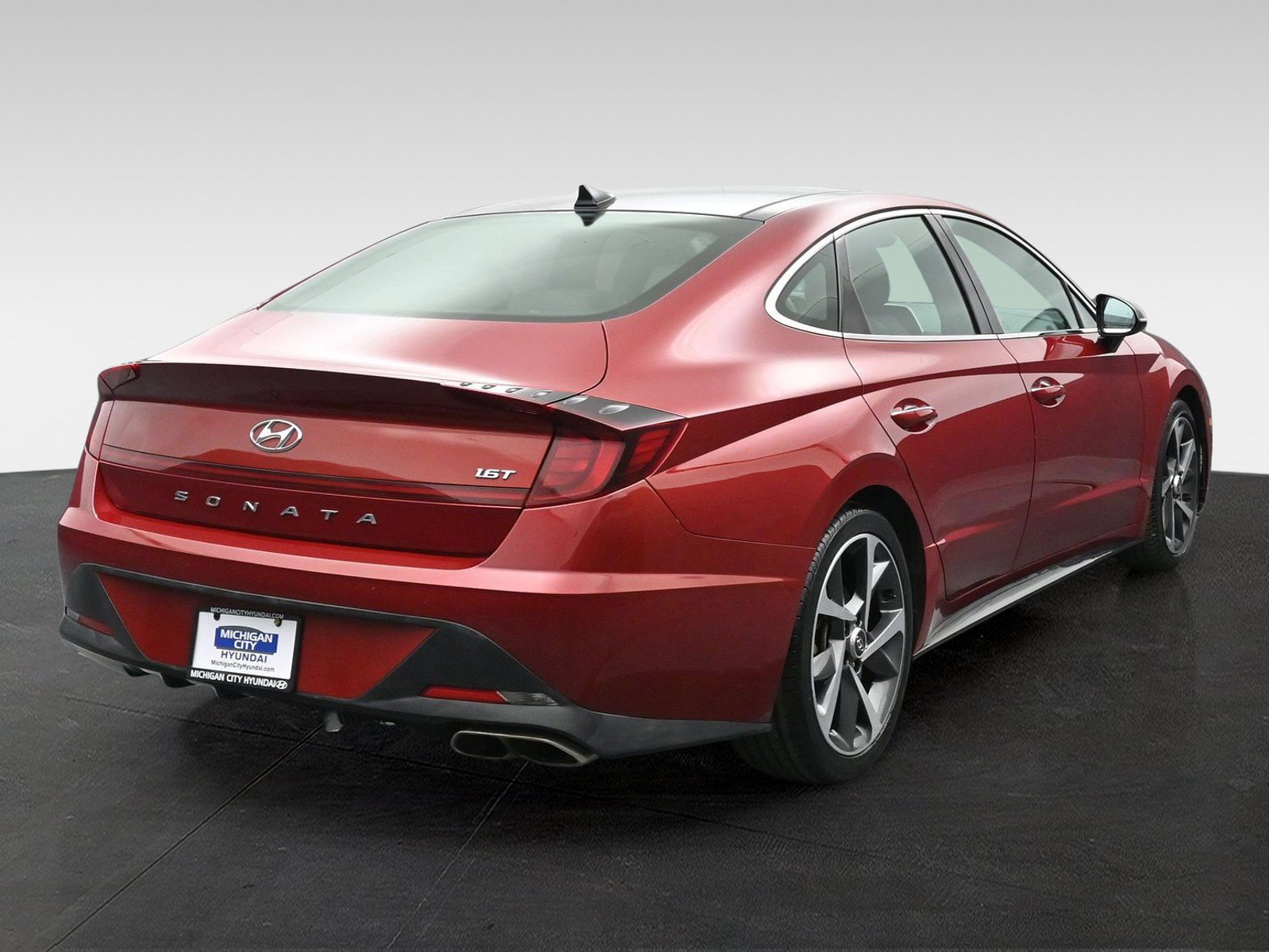 Used 2023 Hyundai Sonata SEL Plus FWD image 4