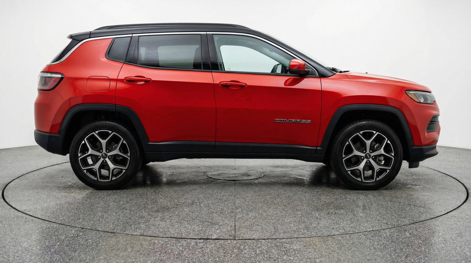 Used 2025 Jeep Compass Limited image 11