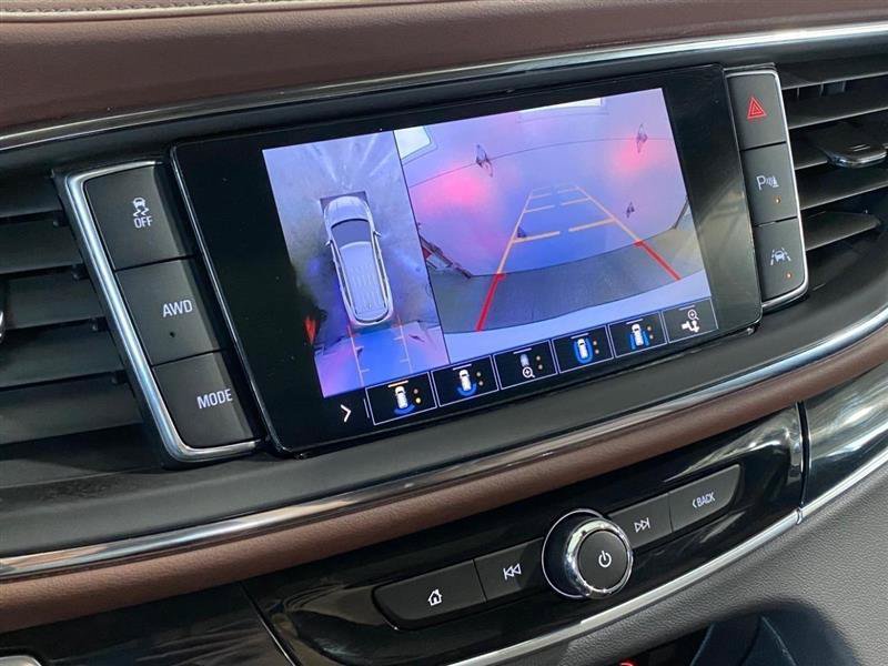 Used 2021 Buick Enclave Avenir w/ Avenir Technology Package AWD/4WD image 25