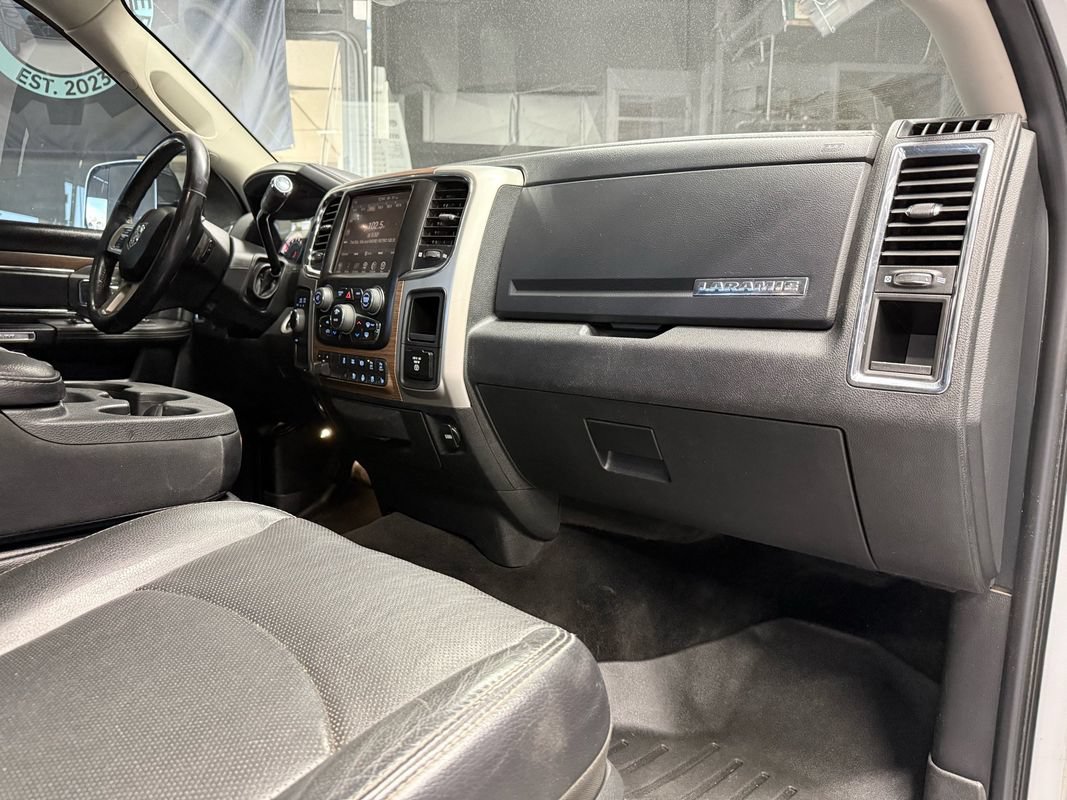 Used 2017 RAM 2500 Laramie AWD/4WD image 30