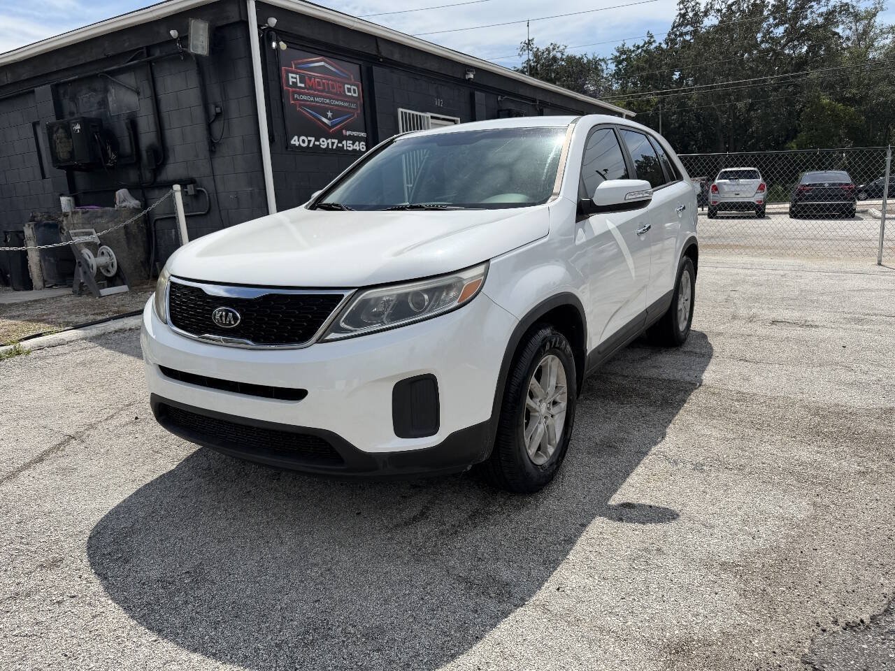 Used 2014 Kia Sorento LX FWD image 1
