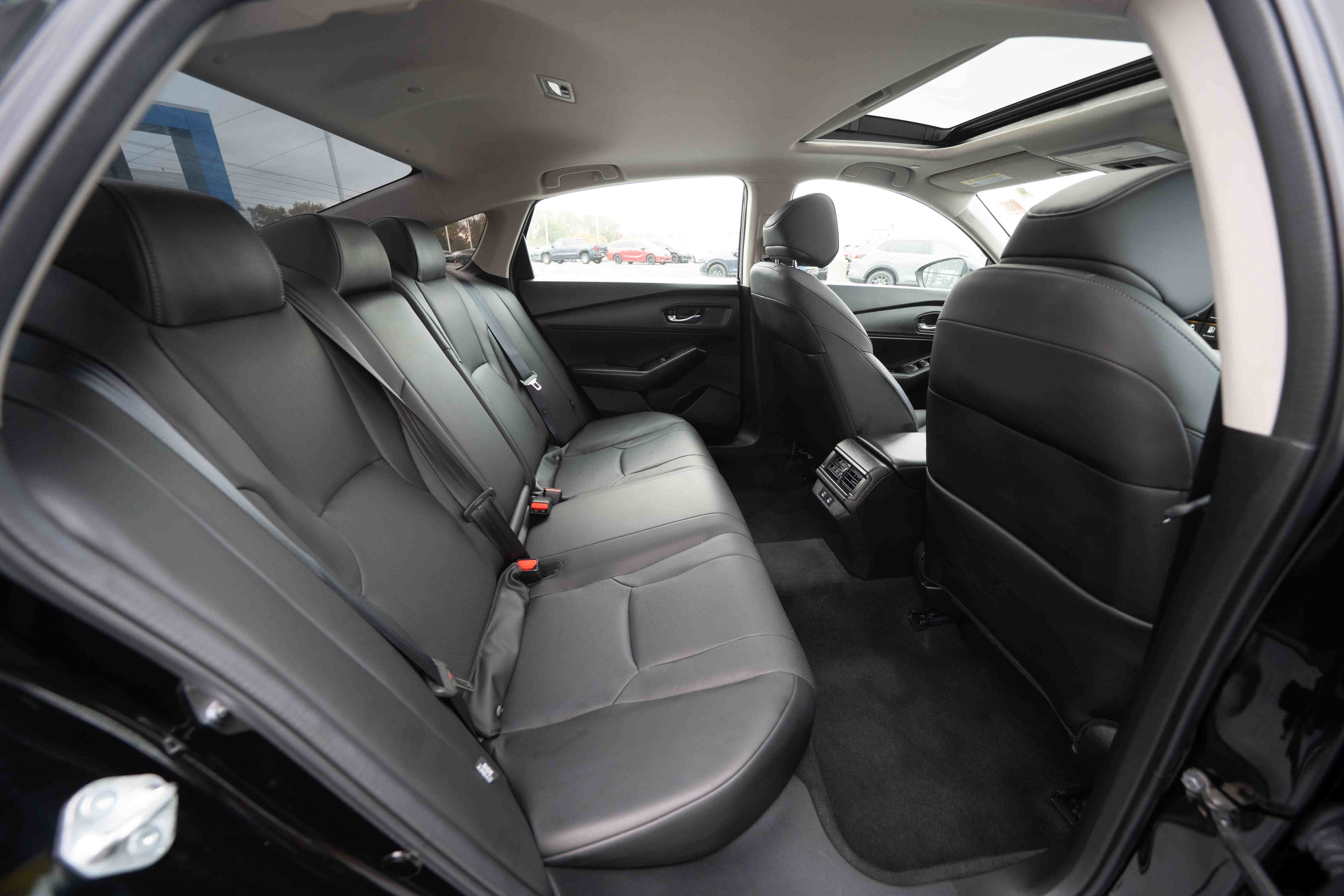 Used 2025 Honda Accord EX-L image 24