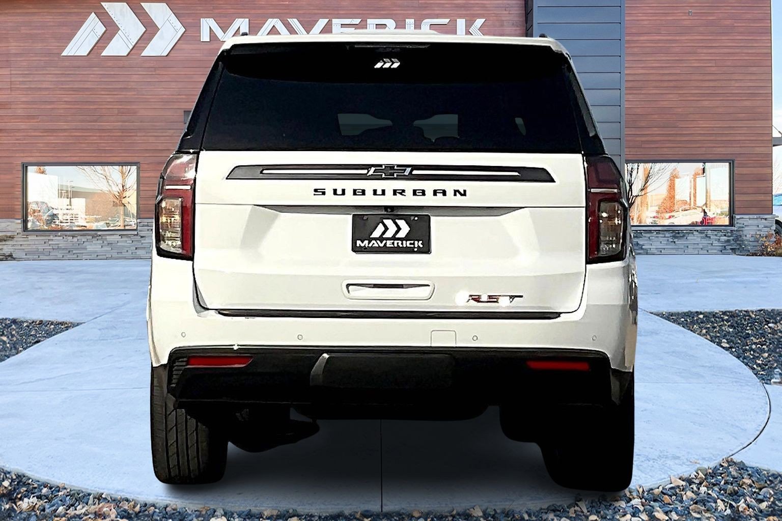 Used 2021 Chevrolet Suburban RST image 6