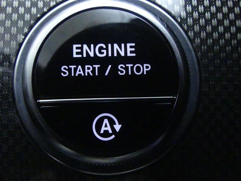 Used 2022 Mercedes-Benz C 300 Sedan image 22