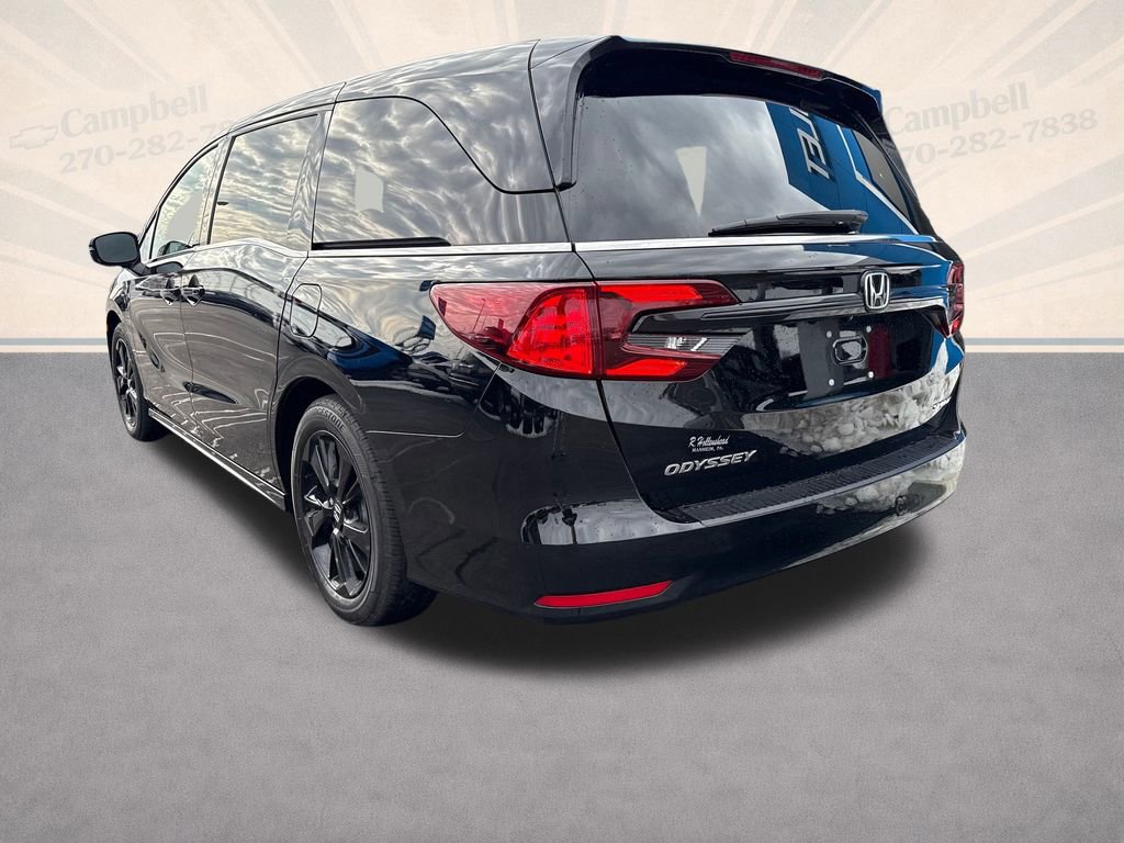 Used 2024 Honda Odyssey Sport image 3