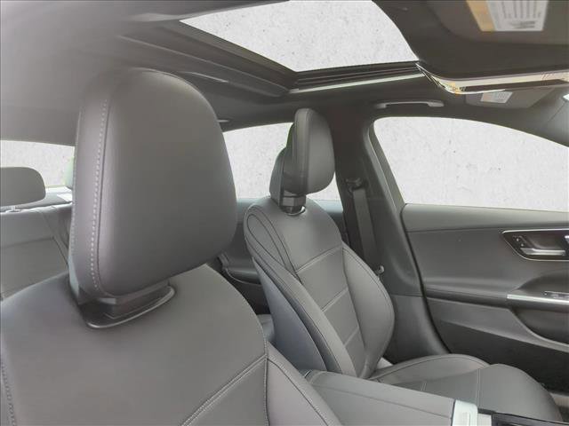Used 2024 Mercedes-Benz C 300 4MATIC Sedan image 24
