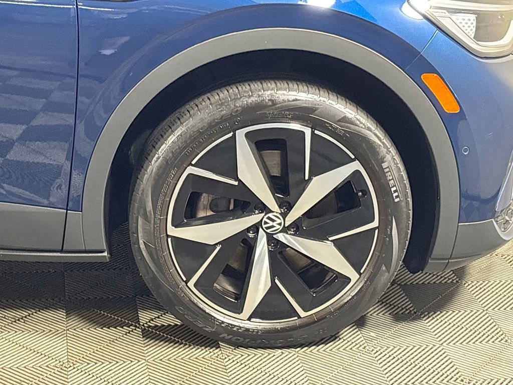 Used 2023 Volkswagen ID.4 Pro S AWD/4WD image 25