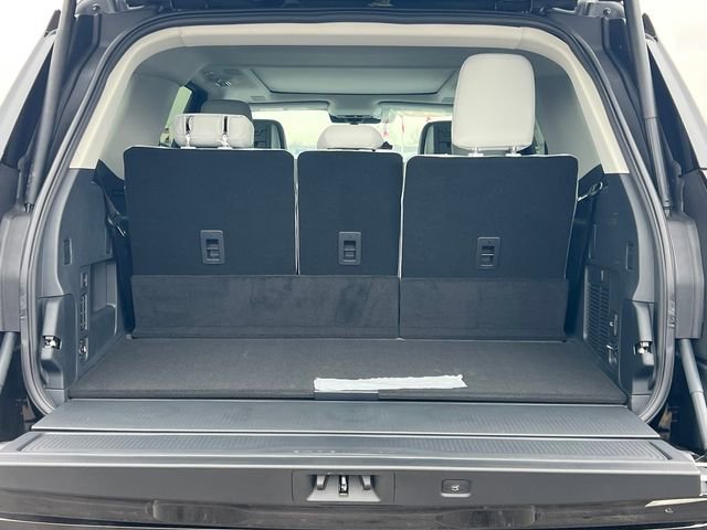 New 2026 Ford Expedition Platinum w/ Driver's Package image 6