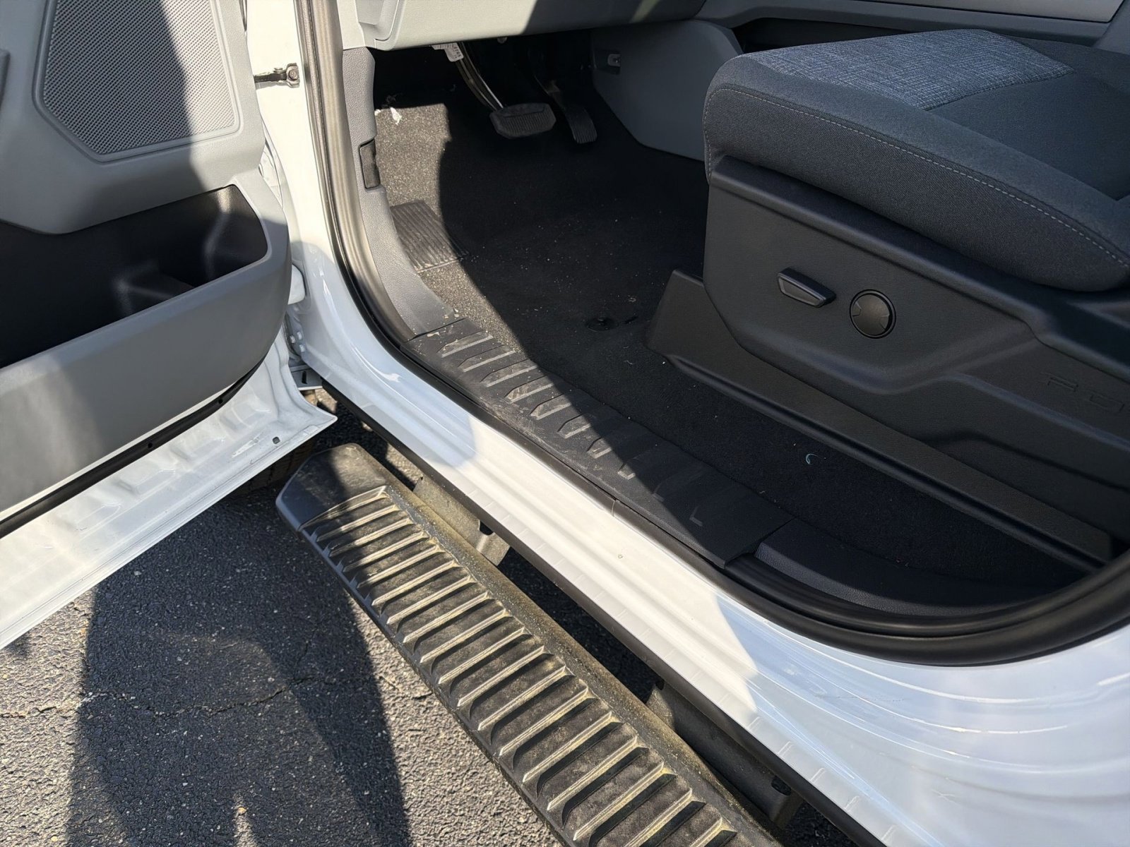 New 2026 Ford F350 XLT w/ 360-Degree Camera Package image 16
