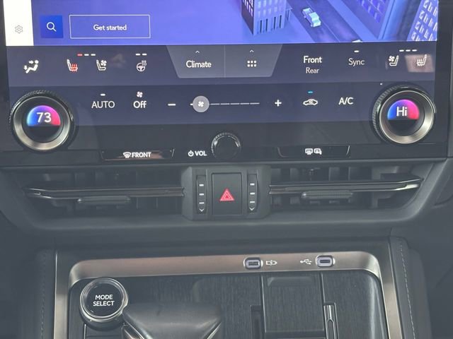 Used 2024 Lexus GX 550 w/ Accessory Package (Z1) image 4