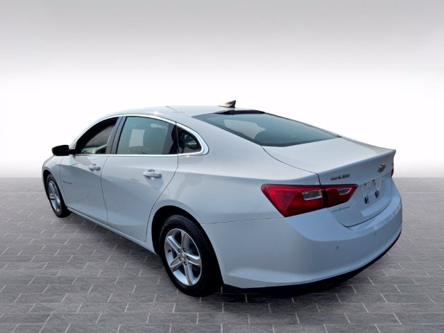 Used 2023 Chevrolet Malibu LS w/ Driver Confidence Package FWD image 5