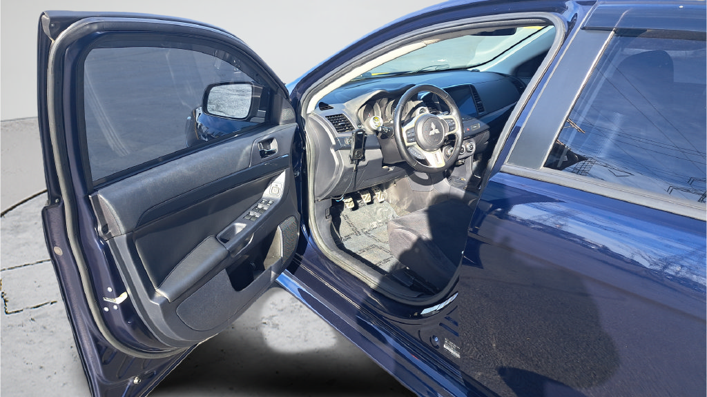 Used 2014 Mitsubishi Lancer Evolution GSR AWD/4WD image 36