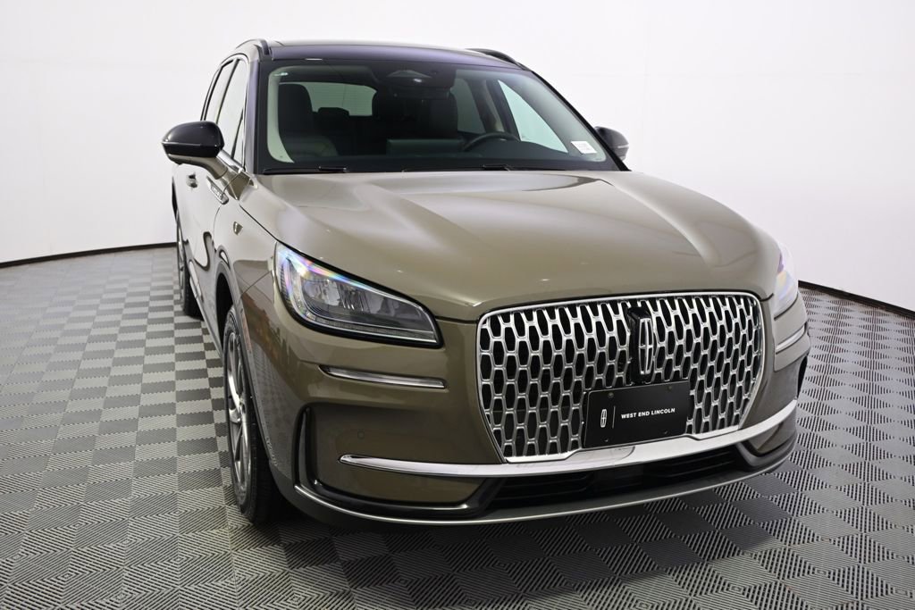 New 2026 Lincoln Corsair Premiere image 9