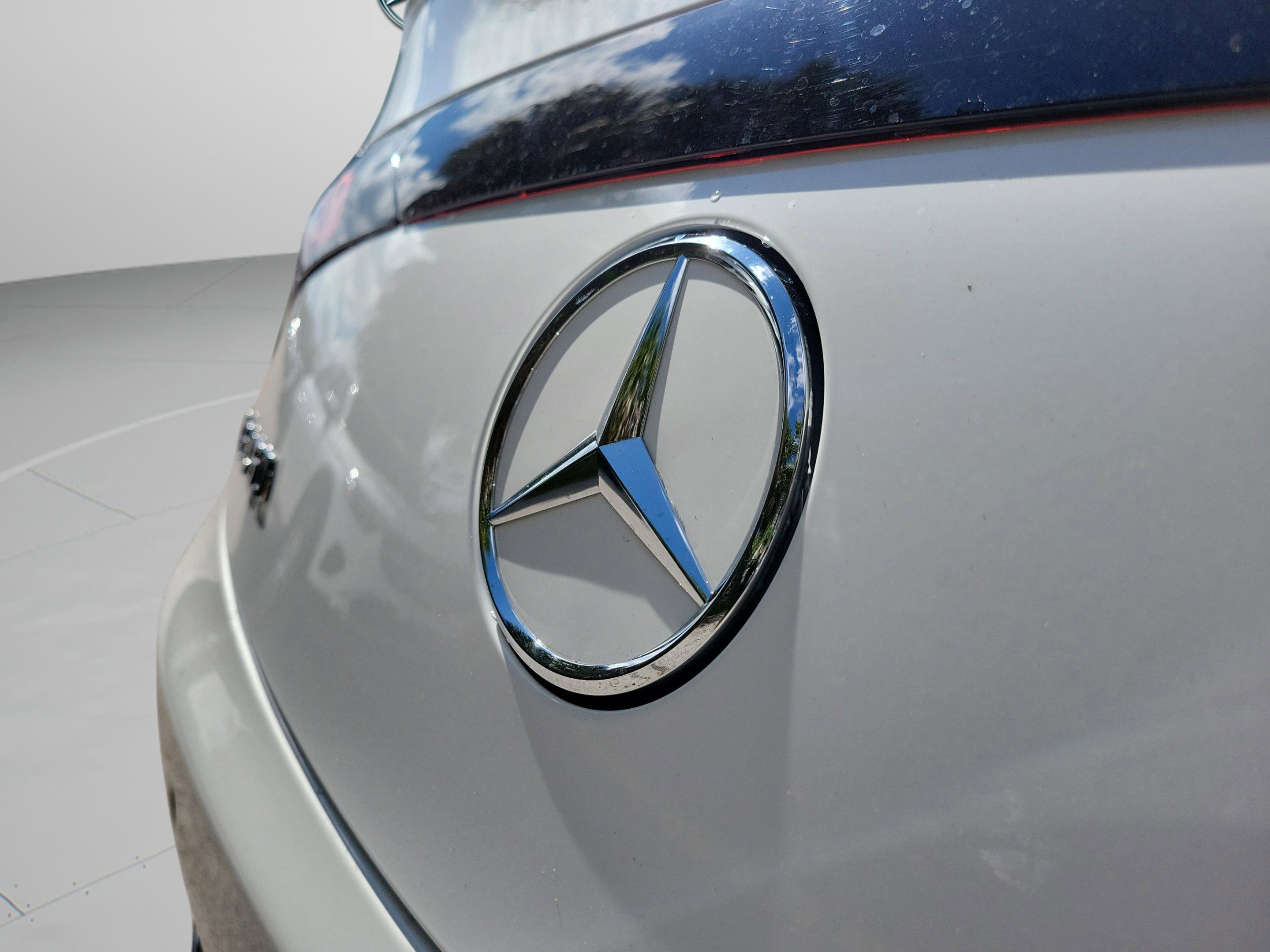 Certified 2025 Mercedes-Benz CLE 450 4MATIC Coupe image 27