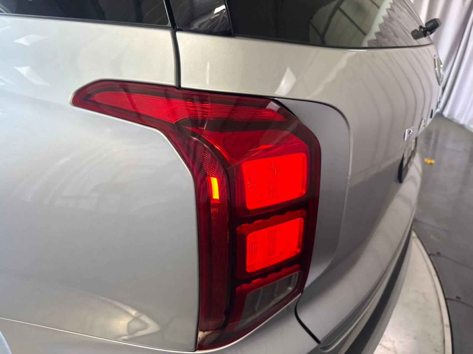 Used 2022 Hyundai Palisade SE AWD/4WD image 12