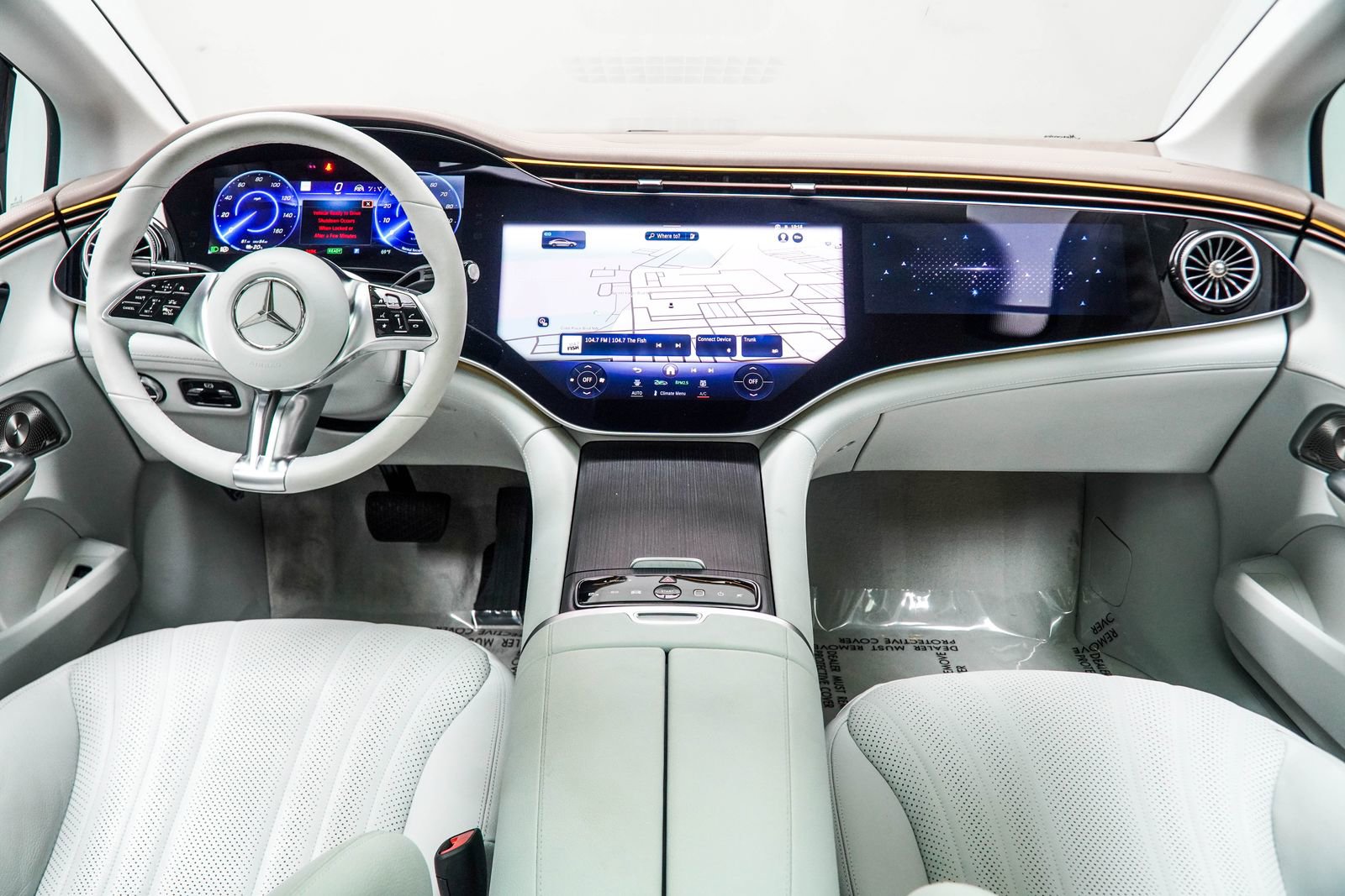 Used 2025 Mercedes-Benz EQE 500 4MATIC Sedan image 5