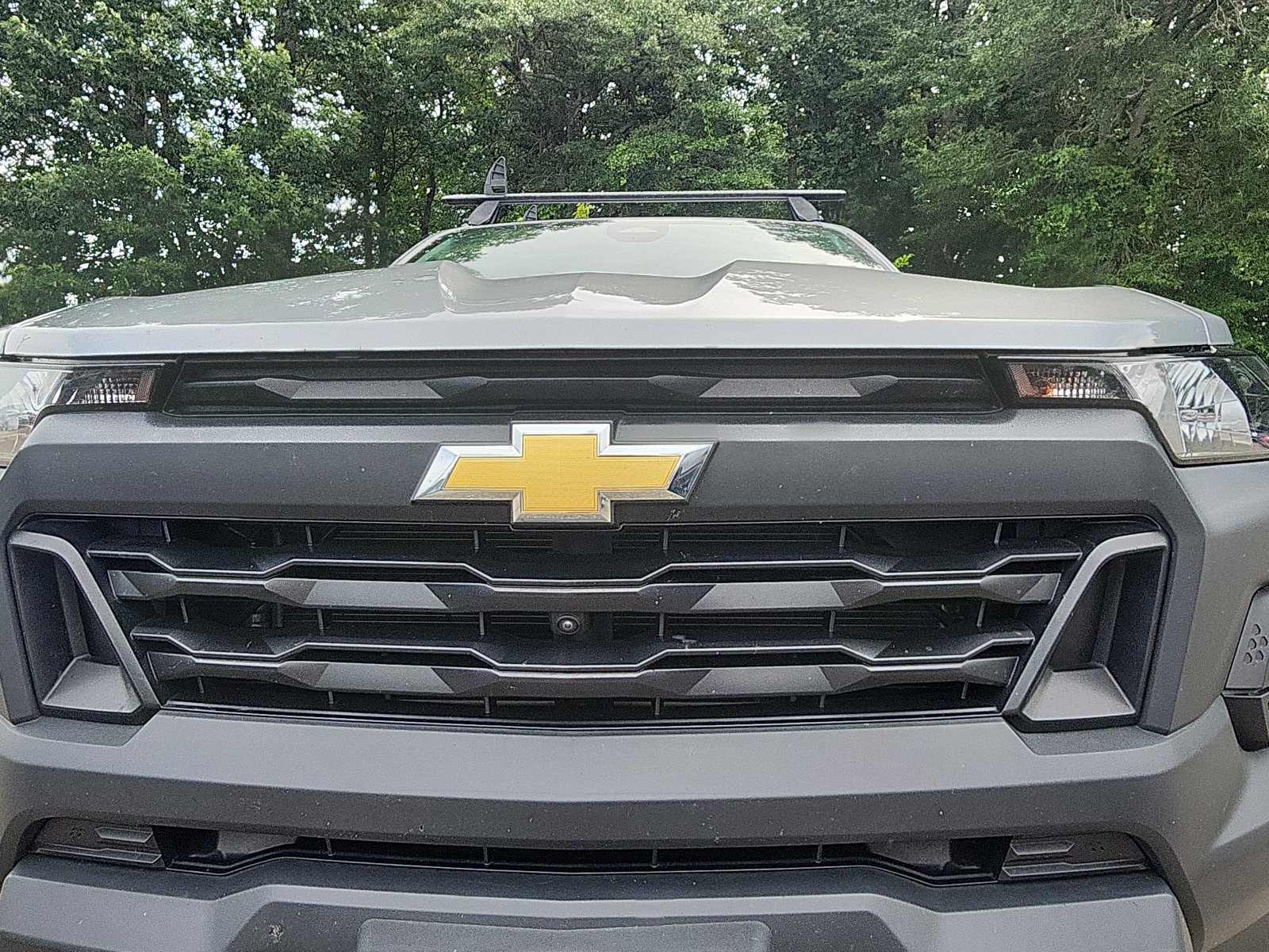 Used 2024 Chevrolet Colorado W/T w/ Technology Package RWD image 11