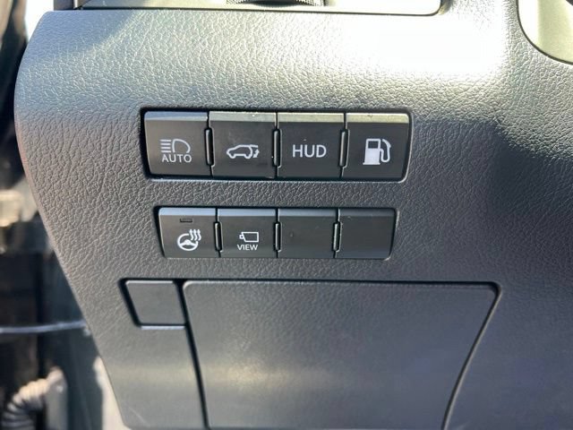 Used 2022 Lexus RX 450hL Luxury w/ Cold Area Package (CT) AWD/4WD image 10