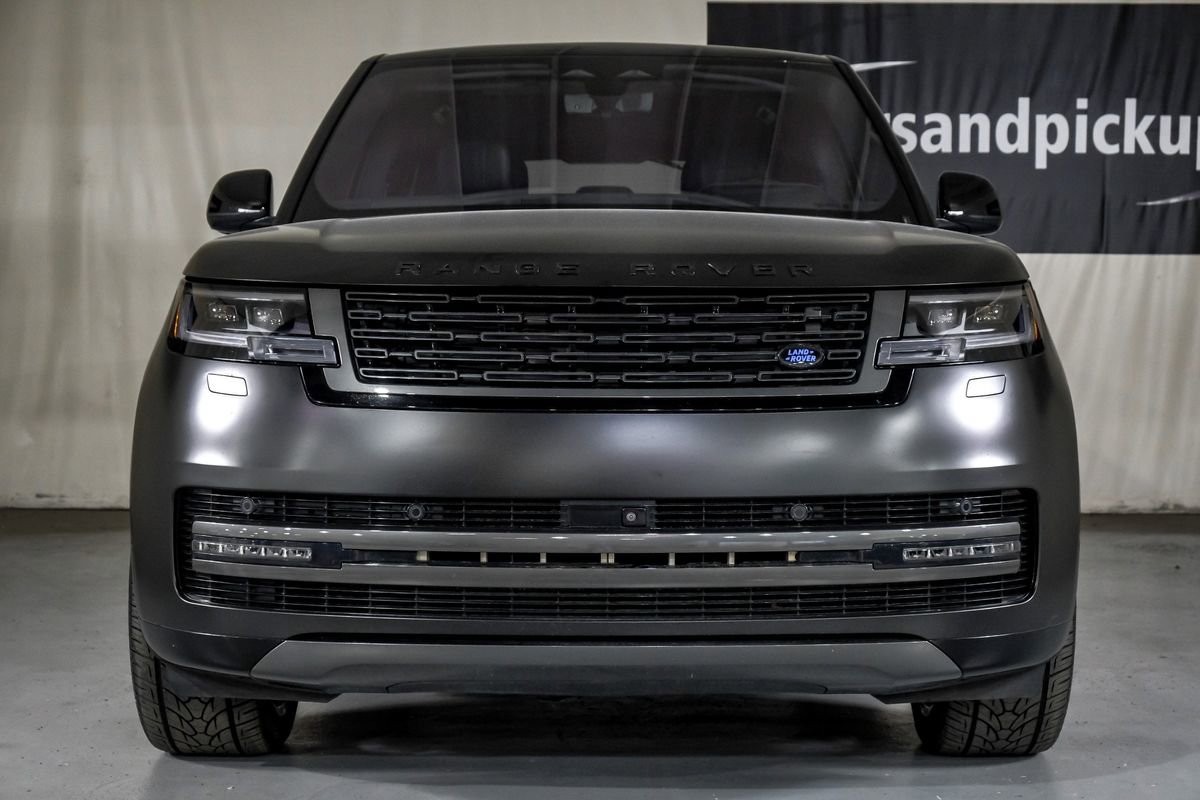 Used 2023 Land Rover Range Rover SE image 3
