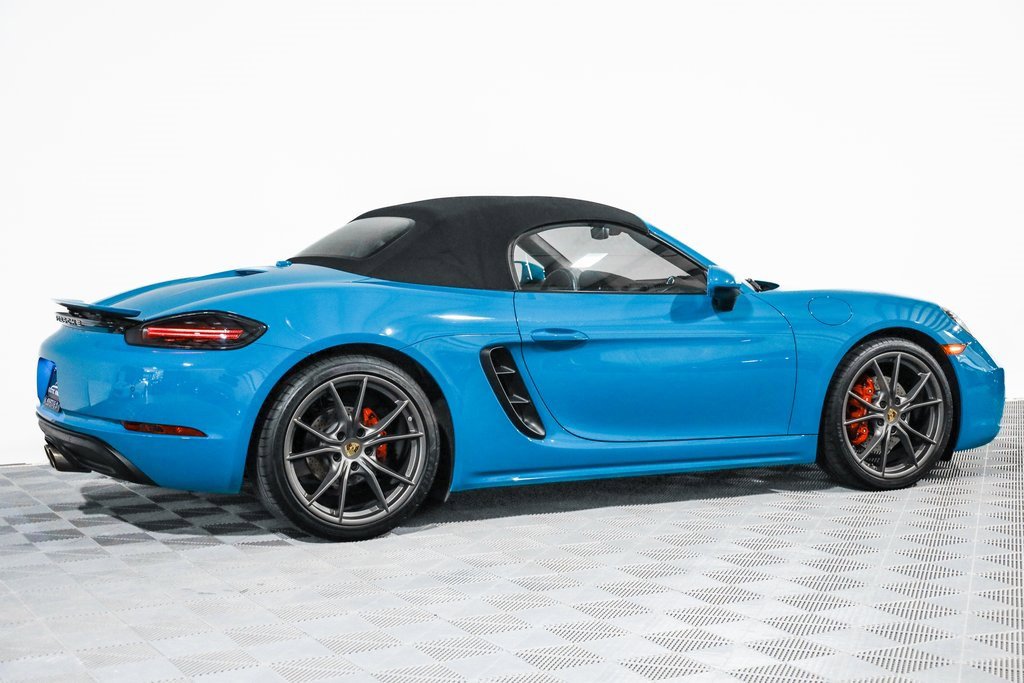 Used 2018 Porsche 718 Boxster S image 4