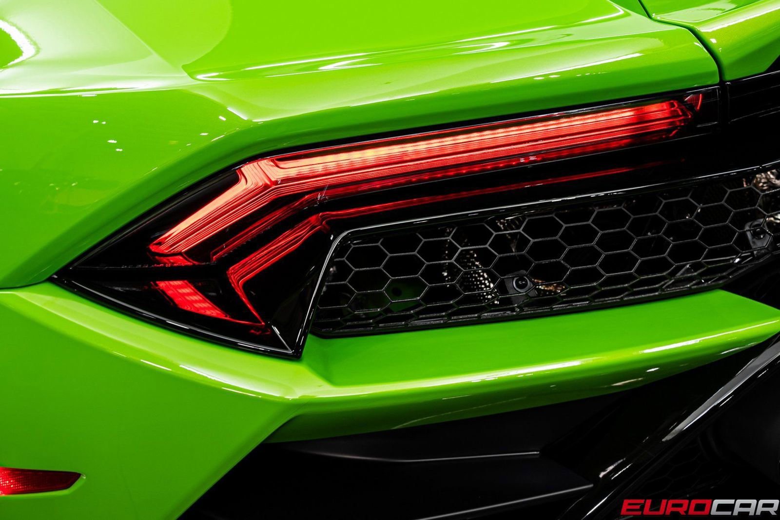 Used 2023 Lamborghini Huracan EVO image 18
