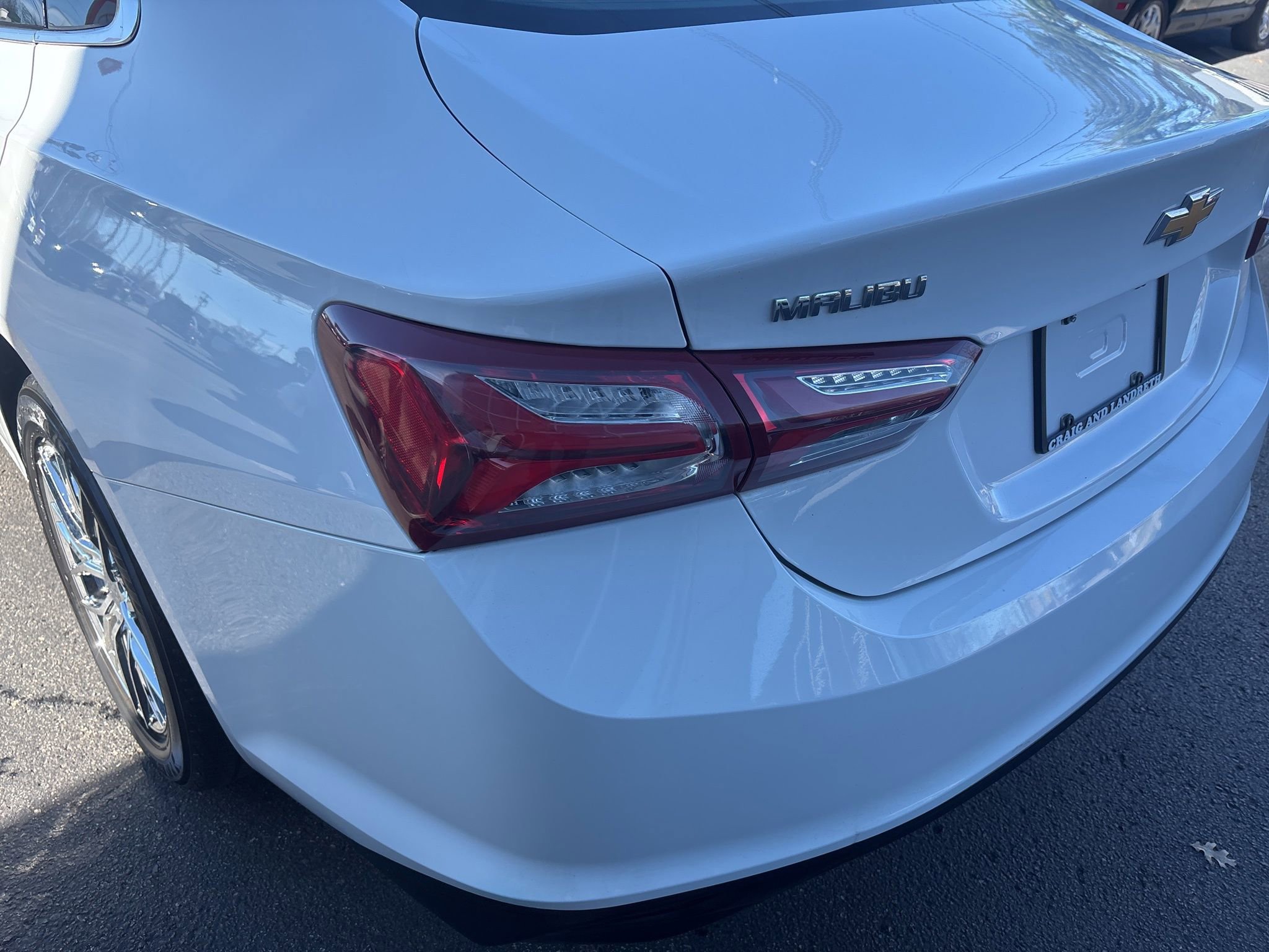 Used 2020 Chevrolet Malibu LT FWD image 7