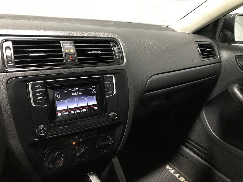 Used 2016 Volkswagen Jetta S image 26