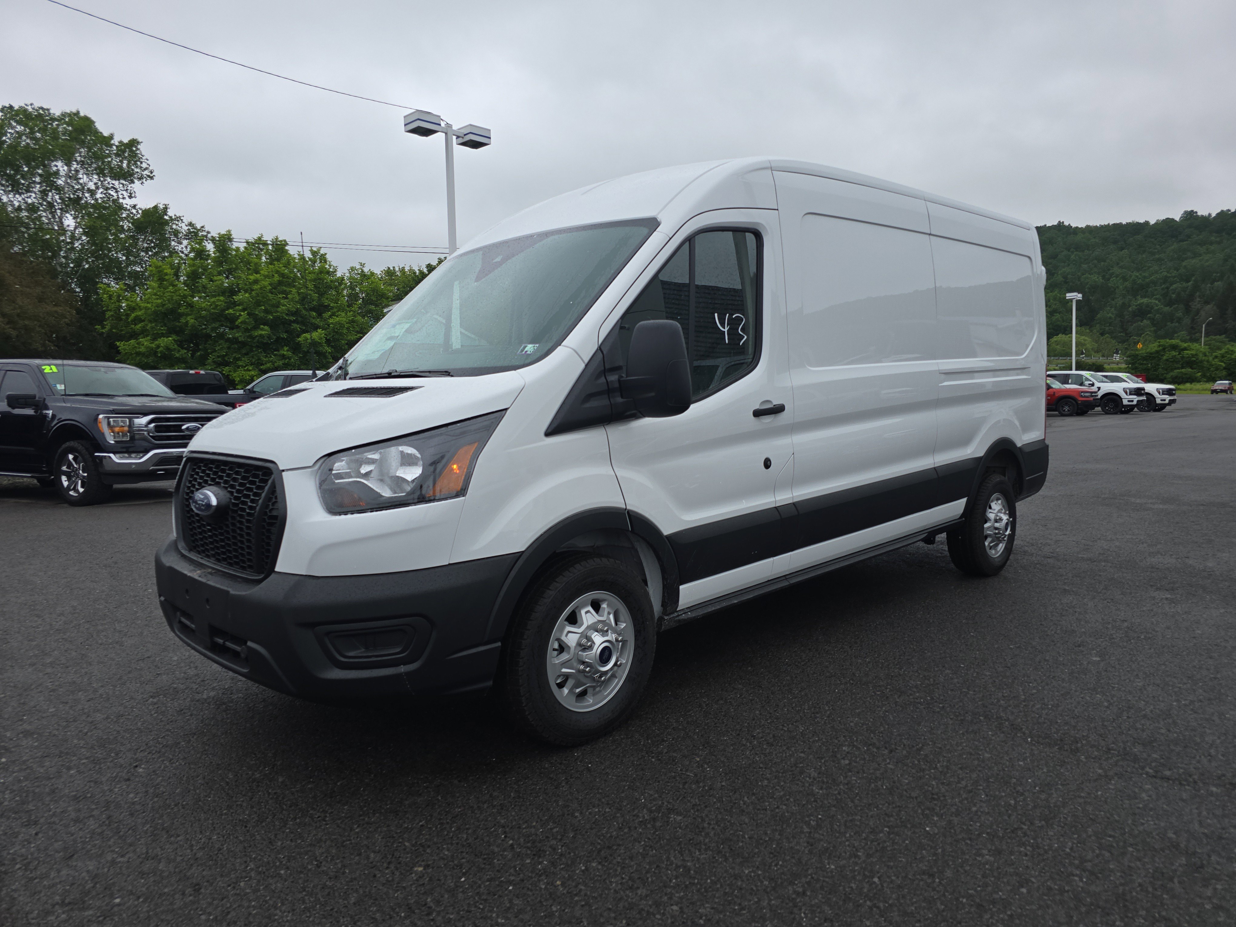 New 2025 Ford Transit 150 148 Medium Roof AWD image 9