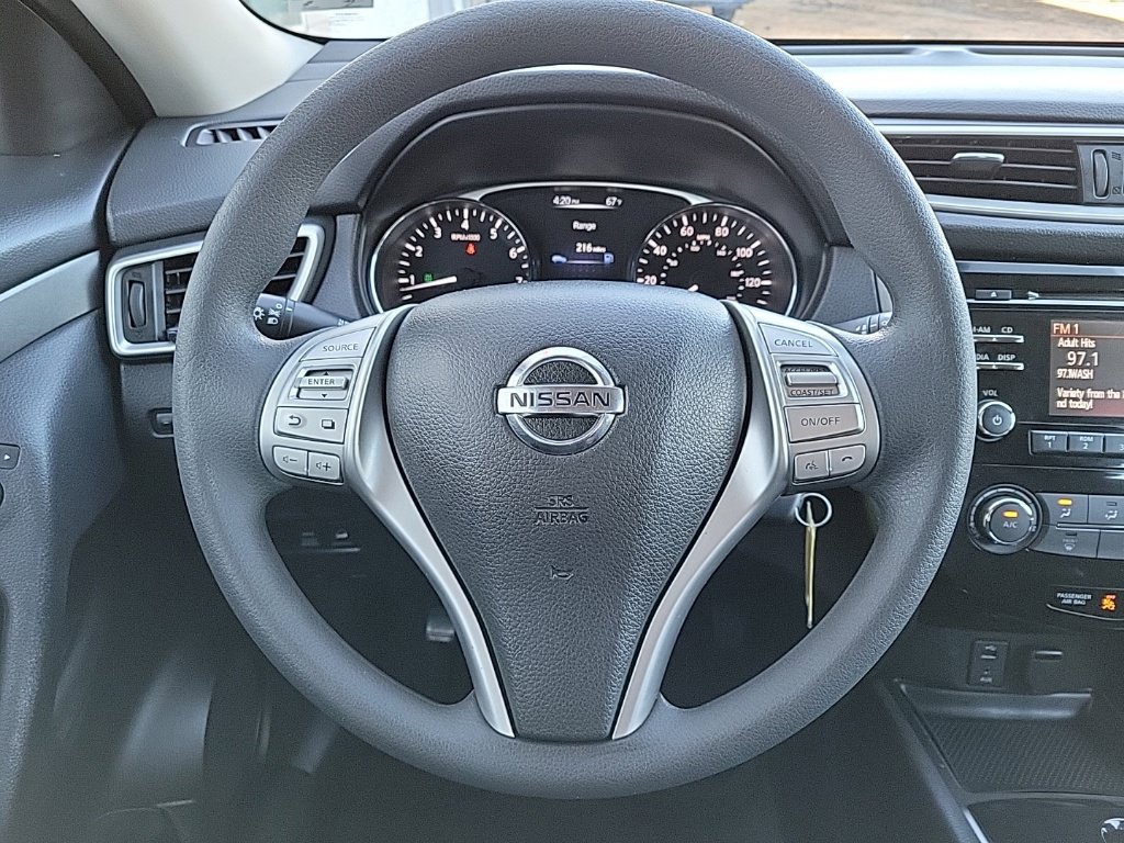 Used 2014 Nissan Rogue S AWD/4WD image 20