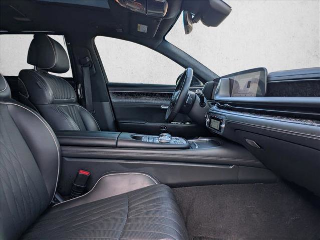 Used 2024 Genesis G90 3.5T image 19