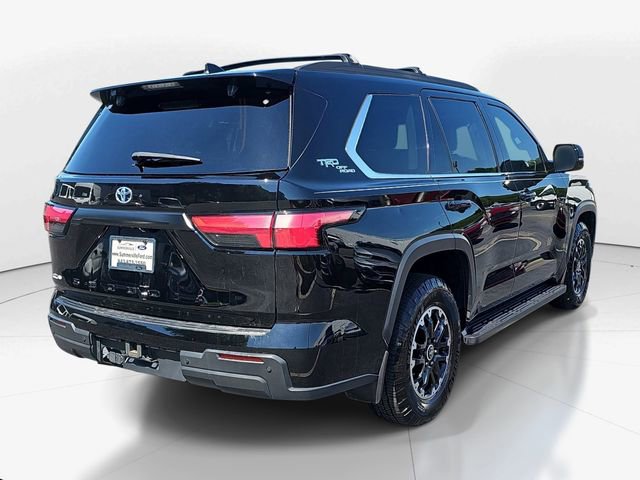 Used 2024 Toyota Sequoia SR5 w/ SR5 Premium Package AWD/4WD image 3