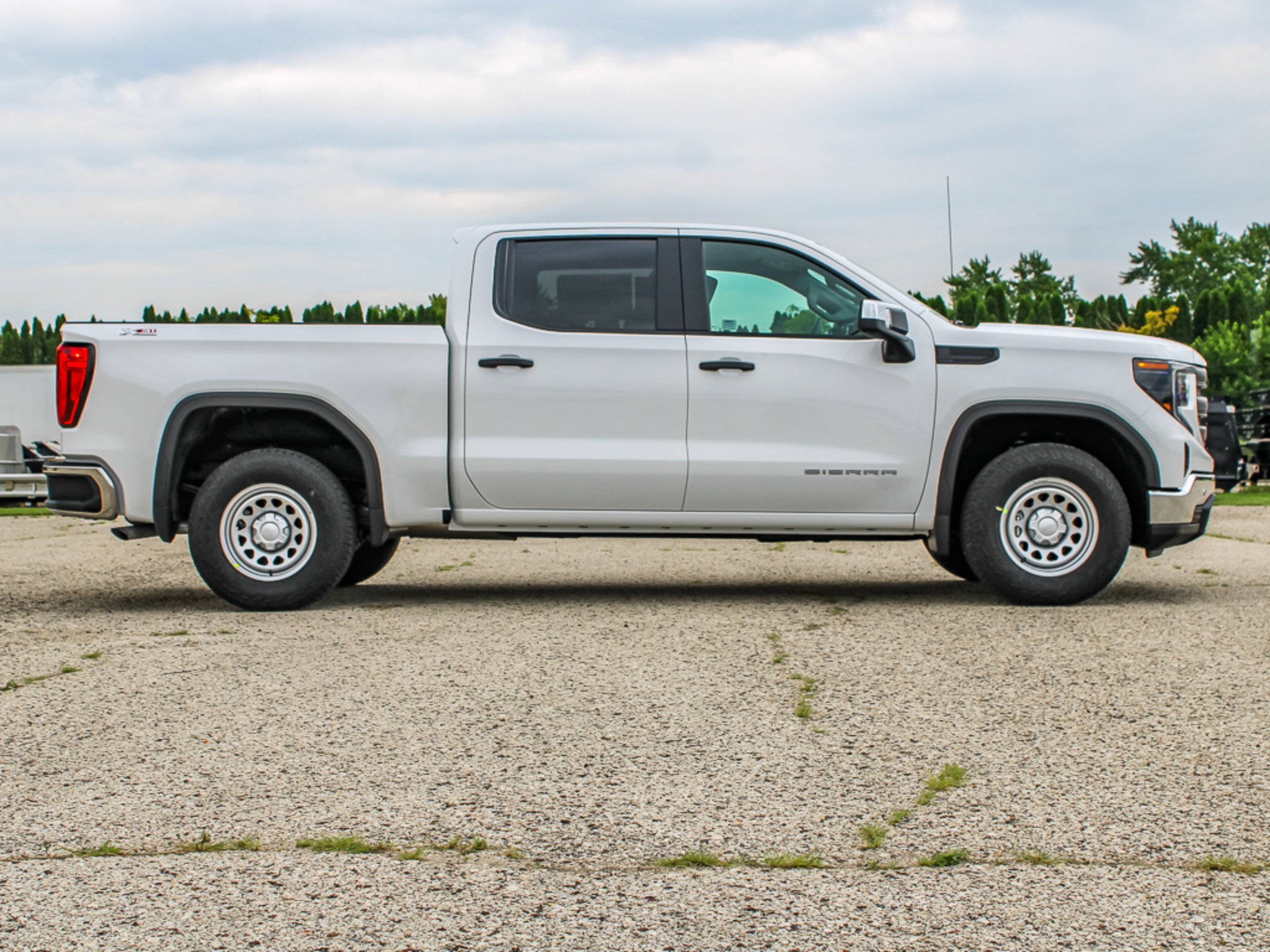 New 2026 GMC Sierra 1500 Pro w/ Pro Value Package AWD/4WD image 2