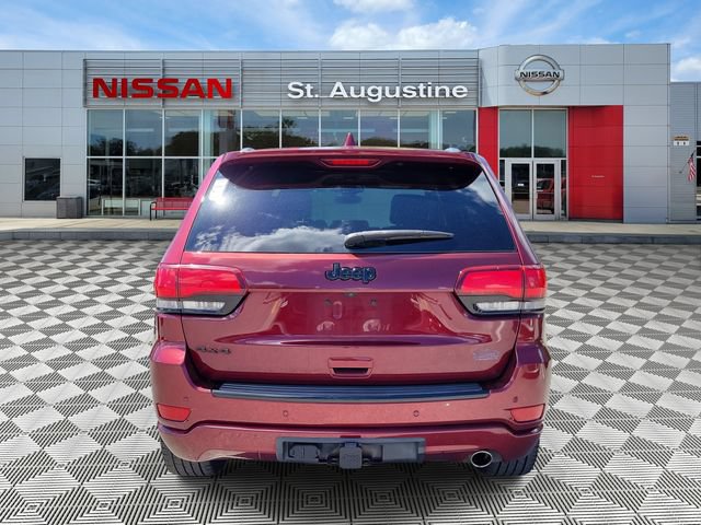 Used 2017 Jeep Grand Cherokee Altitude AWD/4WD image 3