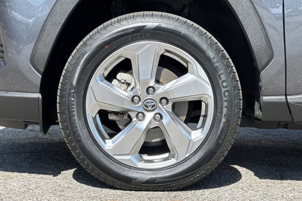 Certified 2021 Toyota RAV4 Limited AWD/4WD image 27