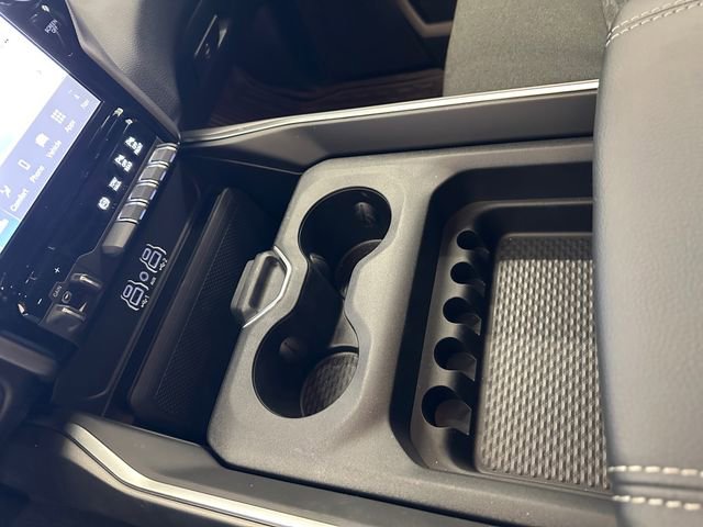 New 2026 RAM 2500 Big Horn AWD/4WD image 17