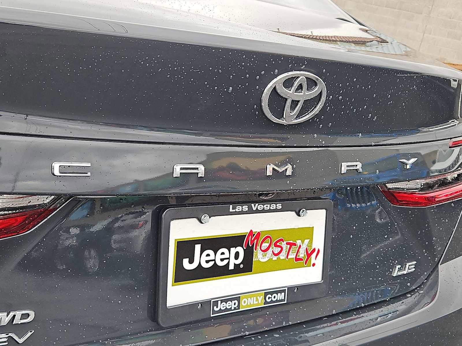 Used 2025 Toyota Camry LE image 12