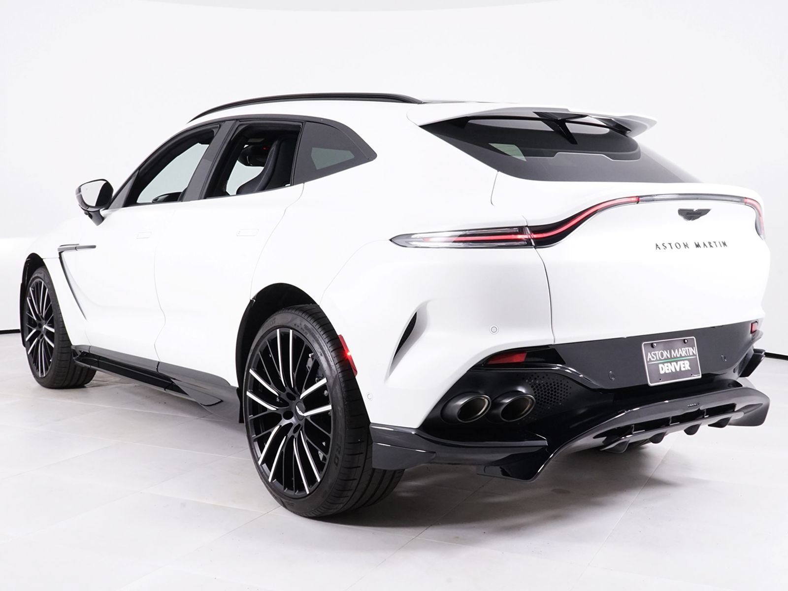 Used 2025 Aston Martin DBX 707 AWD/4WD image 17
