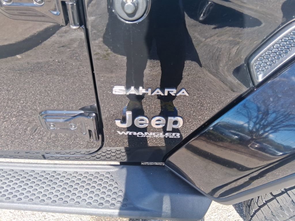 Used 2021 Jeep Wrangler Unlimited Sahara image 10