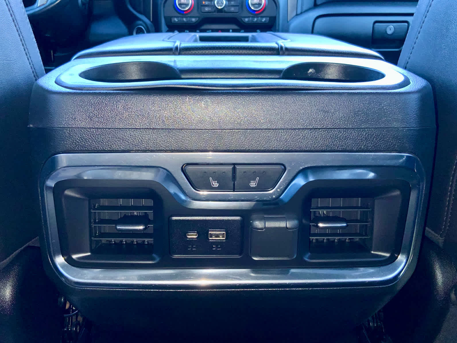 Used 2019 Chevrolet Silverado 1500 High Country image 47