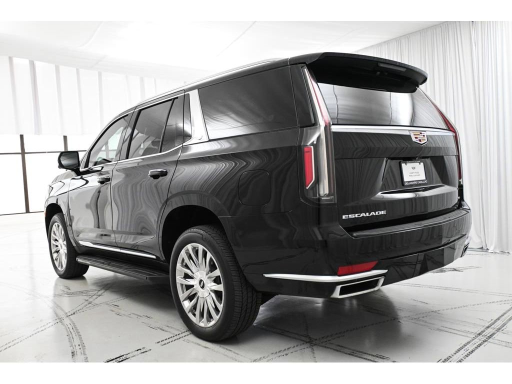 Used 2021 Cadillac Escalade Premium Luxury AWD/4WD image 5