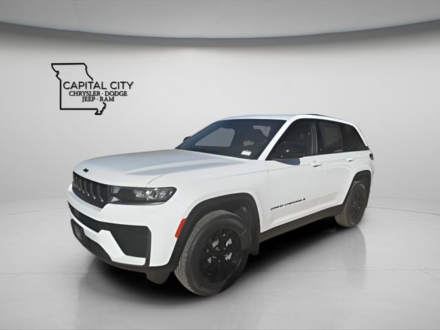 New 2026 Jeep Grand Cherokee Altitude image 2